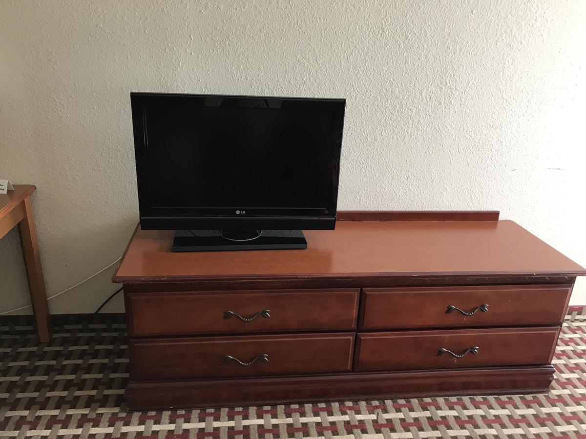 Millville Motorsports Inn And Suites Экстерьер фото