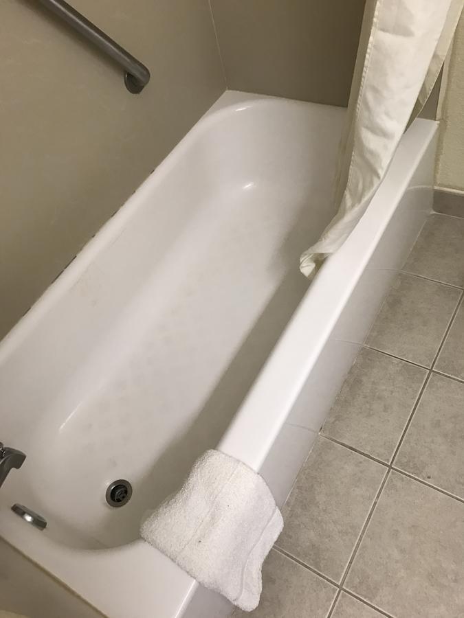 Millville Motorsports Inn And Suites Экстерьер фото