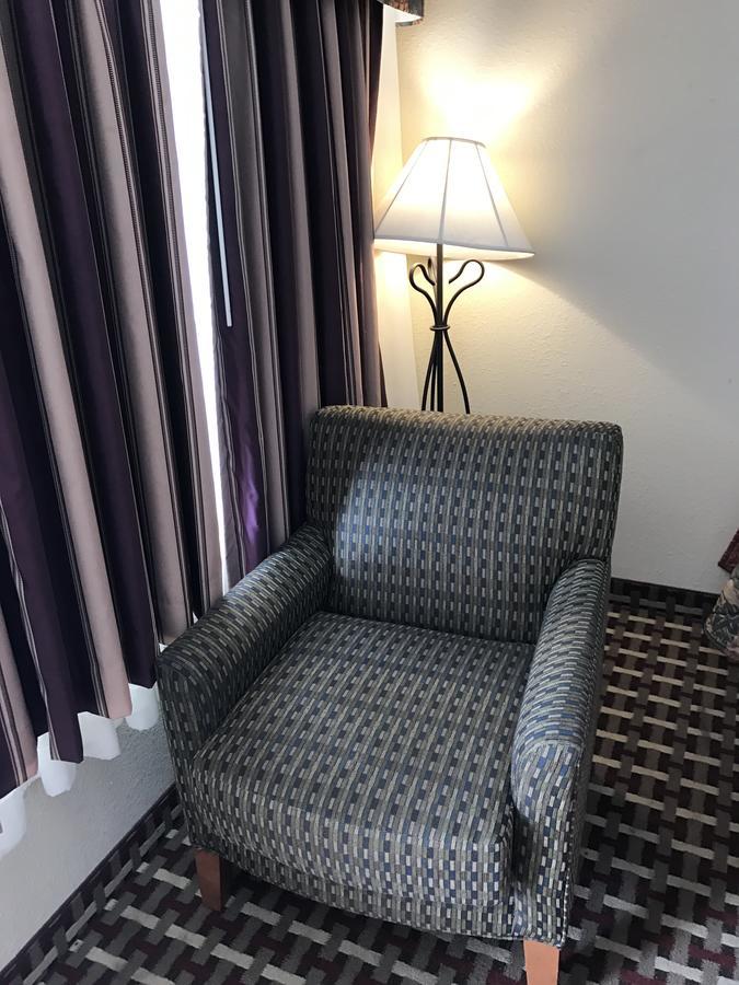Millville Motorsports Inn And Suites Номер фото